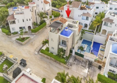 Casa-La-Mera-Mora-drone-view-red-arrow-location-0481