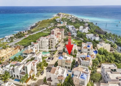 Drone tour of Casa La Mera Mora